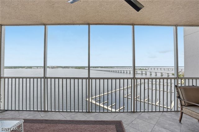 2104 W 1st ST 1702, Fort Myers, FL 33901