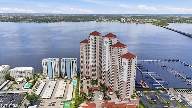 2104 W 1st ST 1702, Fort Myers, FL 33901