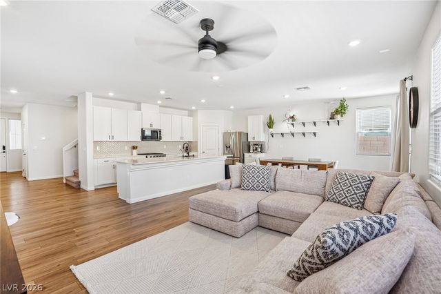 5937 Violet Crown Street, North Las Vegas, NV 89081