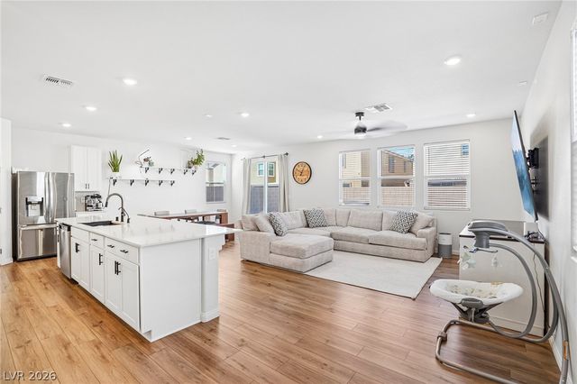 5937 Violet Crown Street, North Las Vegas, NV 89081