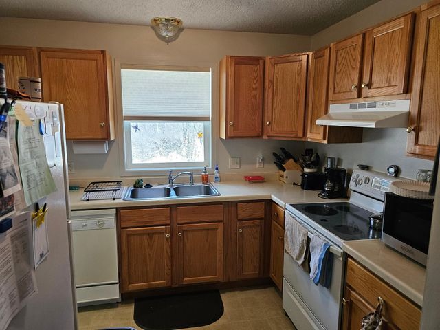 403 Walnut Street S, Mora, MN 55051