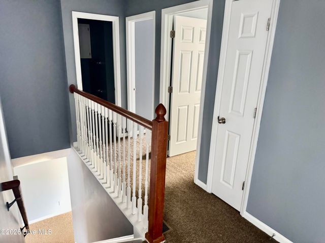 1205 Cross Creek Circle B-6, Greenville, NC 27834
