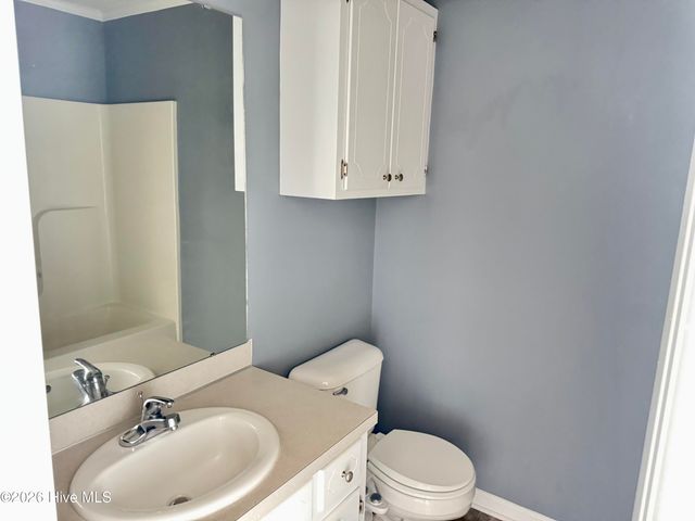 1205 Cross Creek Circle B-6, Greenville, NC 27834