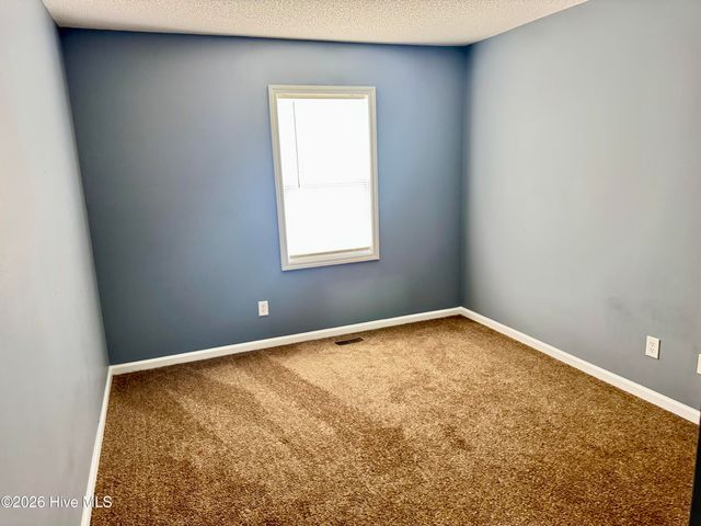 1205 Cross Creek Circle B-6, Greenville, NC 27834