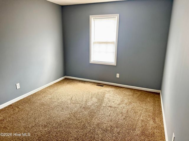 1205 Cross Creek Circle B-6, Greenville, NC 27834