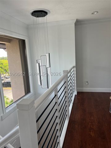 141 SW 96th Ter 305, Plantation, FL 33324