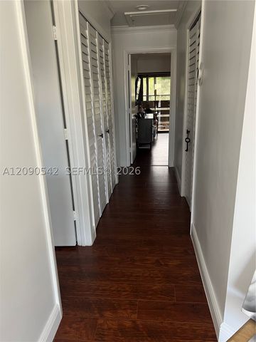 141 SW 96th Ter 305, Plantation, FL 33324