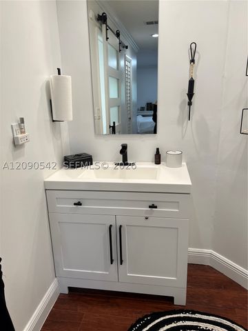 141 SW 96th Ter 305, Plantation, FL 33324