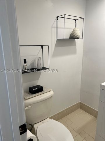 141 SW 96th Ter 305, Plantation, FL 33324