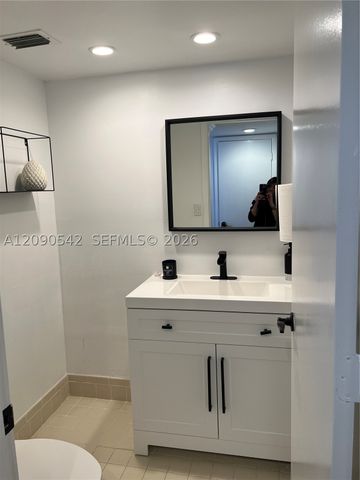 141 SW 96th Ter 305, Plantation, FL 33324