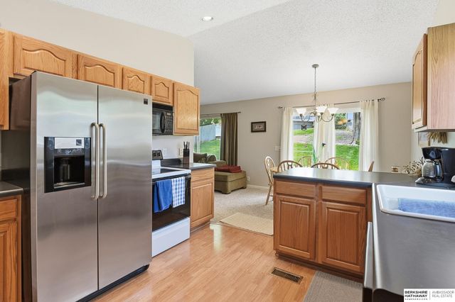 3510 N 124th Street, Omaha, NE 68164