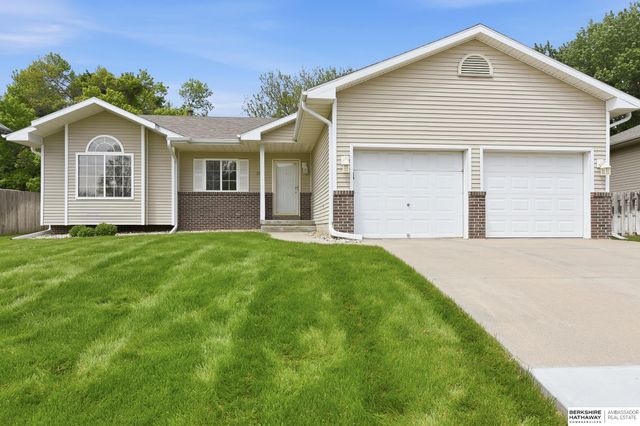3510 N 124th Street, Omaha, NE 68164