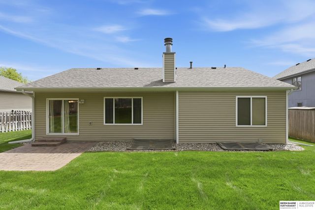 3510 N 124th Street, Omaha, NE 68164