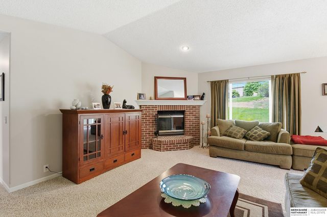 3510 N 124th Street, Omaha, NE 68164