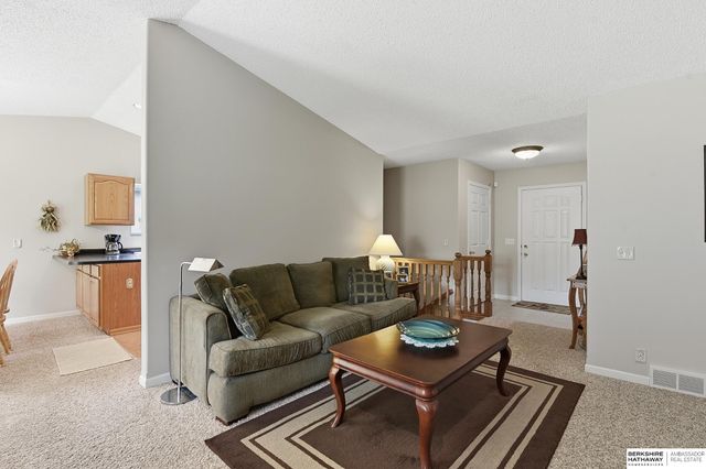 3510 N 124th Street, Omaha, NE 68164