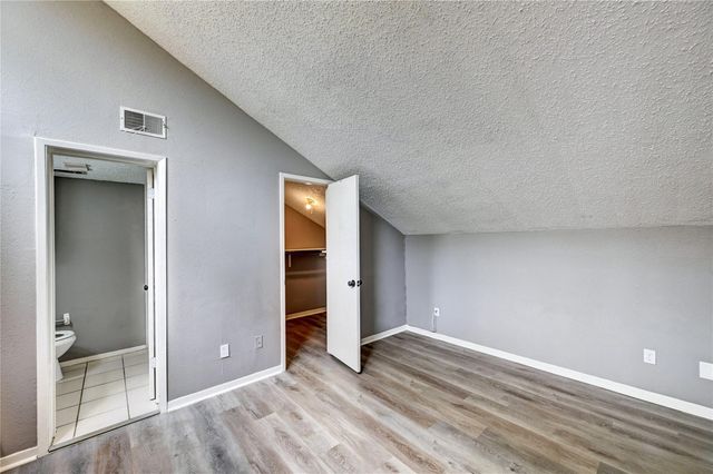 12900 Walden Road 6, Montgomery, TX 77356