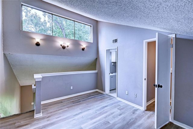 12900 Walden Road 6, Montgomery, TX 77356