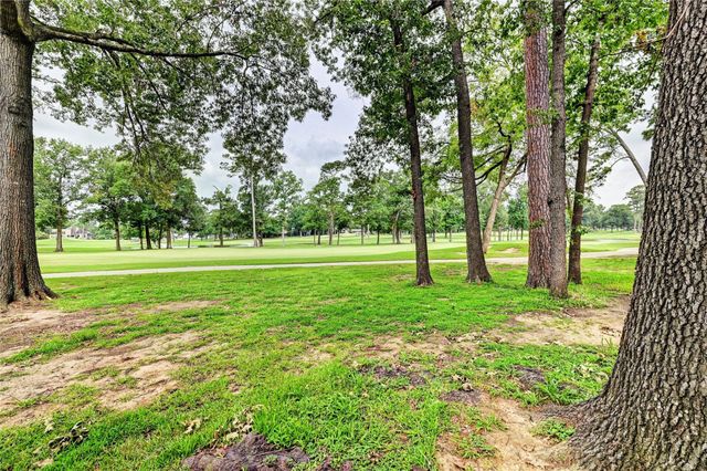 12900 Walden Road 6, Montgomery, TX 77356