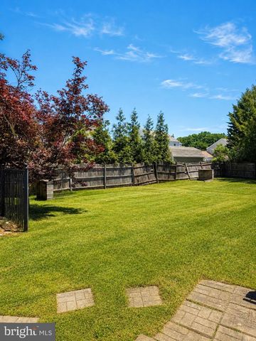 7 HAWTHORN WAY, Clayton, NJ 08312