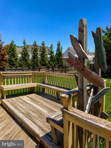7 HAWTHORN WAY, Clayton, NJ 08312