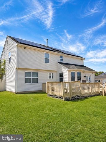 7 HAWTHORN WAY, Clayton, NJ 08312