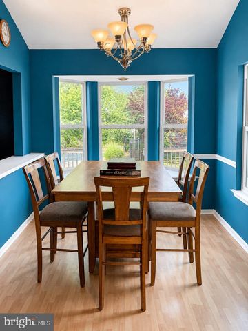 7 HAWTHORN WAY, Clayton, NJ 08312