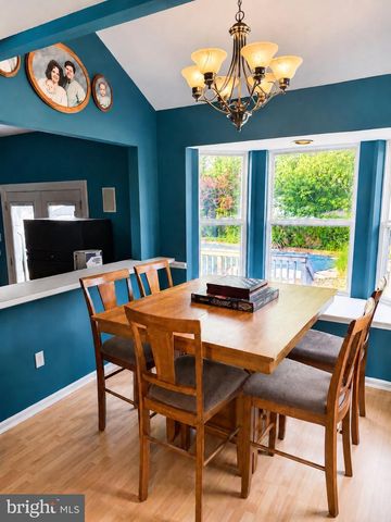 7 HAWTHORN WAY, Clayton, NJ 08312