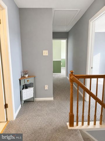 7 HAWTHORN WAY, Clayton, NJ 08312