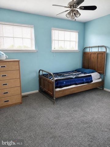 7 HAWTHORN WAY, Clayton, NJ 08312