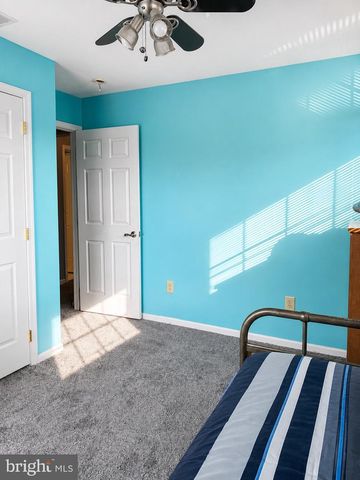 7 HAWTHORN WAY, Clayton, NJ 08312