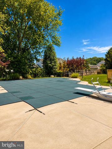 7 HAWTHORN WAY, Clayton, NJ 08312