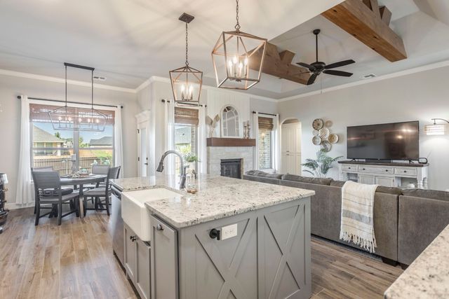 4725 MUSTANG PARK Boulevard, Mustang, OK 73064