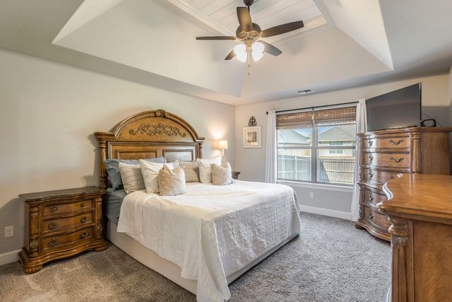 4725 MUSTANG PARK Boulevard, Mustang, OK 73064