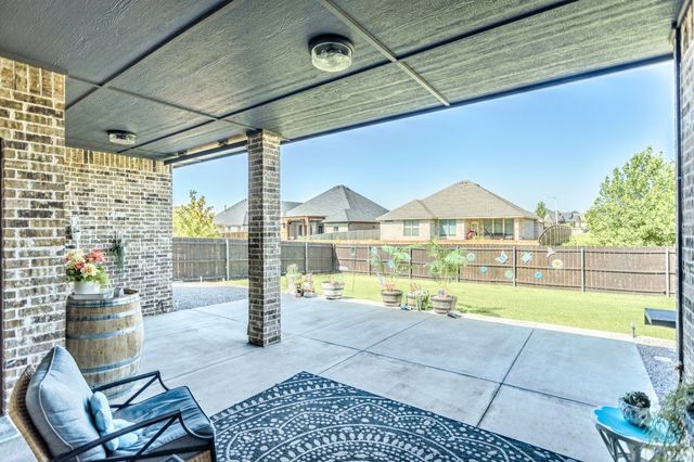 4725 MUSTANG PARK Boulevard, Mustang, OK 73064