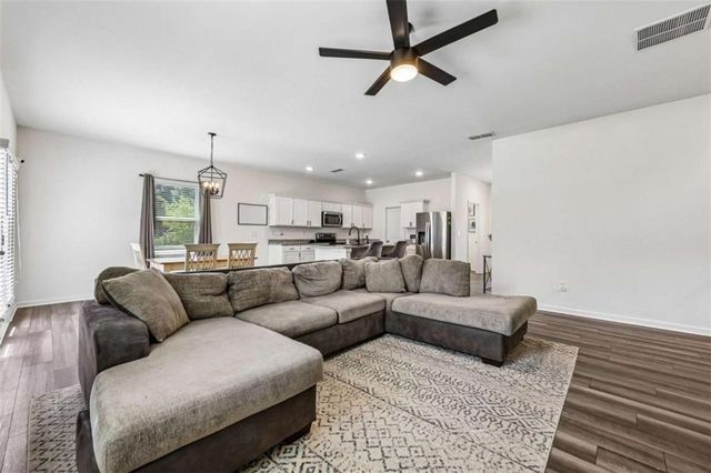 222 Knightsbridge Lane, Winder, GA 30680