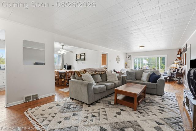 23589 Van Born Road, Taylor, MI 48180