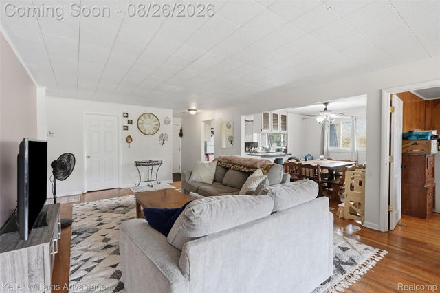 23589 Van Born Road, Taylor, MI 48180