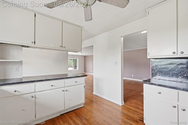 23589 Van Born Road, Taylor, MI 48180
