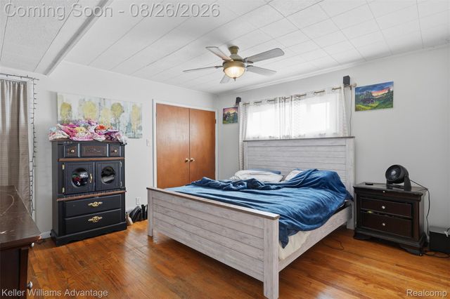 23589 Van Born Road, Taylor, MI 48180