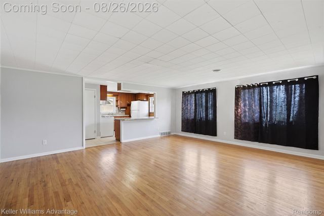 23589 Van Born Road, Taylor, MI 48180