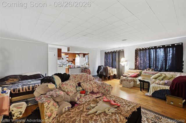 23589 Van Born Road, Taylor, MI 48180