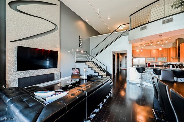 11441 Allerton Park Drive 214, Las Vegas, NV 89135