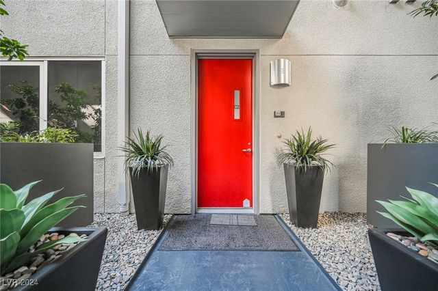 11441 Allerton Park Drive 214, Las Vegas, NV 89135