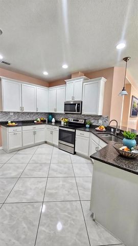 11114 HARTFORD FERN DRIVE, Riverview, FL 33569