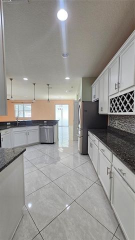 11114 HARTFORD FERN DRIVE, Riverview, FL 33569