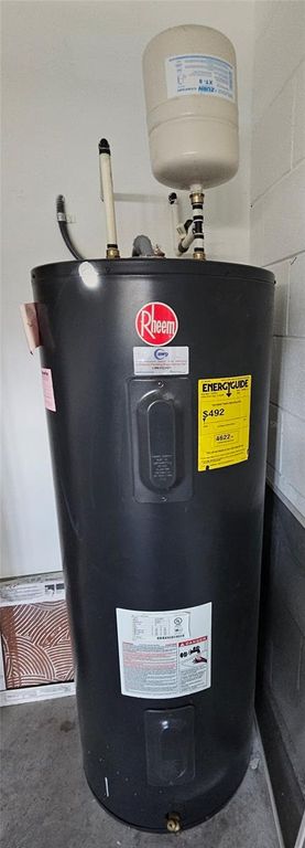 Image 25 of property listing at 11114 HARTFORD FERN DRIVE, Riverview, FL 33569