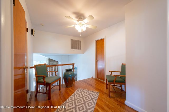 10 Seawood Way, Spring Lake, NJ 07762