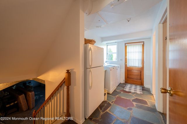 10 Seawood Way, Spring Lake, NJ 07762