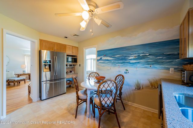 10 Seawood Way, Spring Lake, NJ 07762