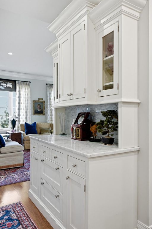 Image 13 of property listing at 2 Laurens Street 3 E, Charleston, SC 29401